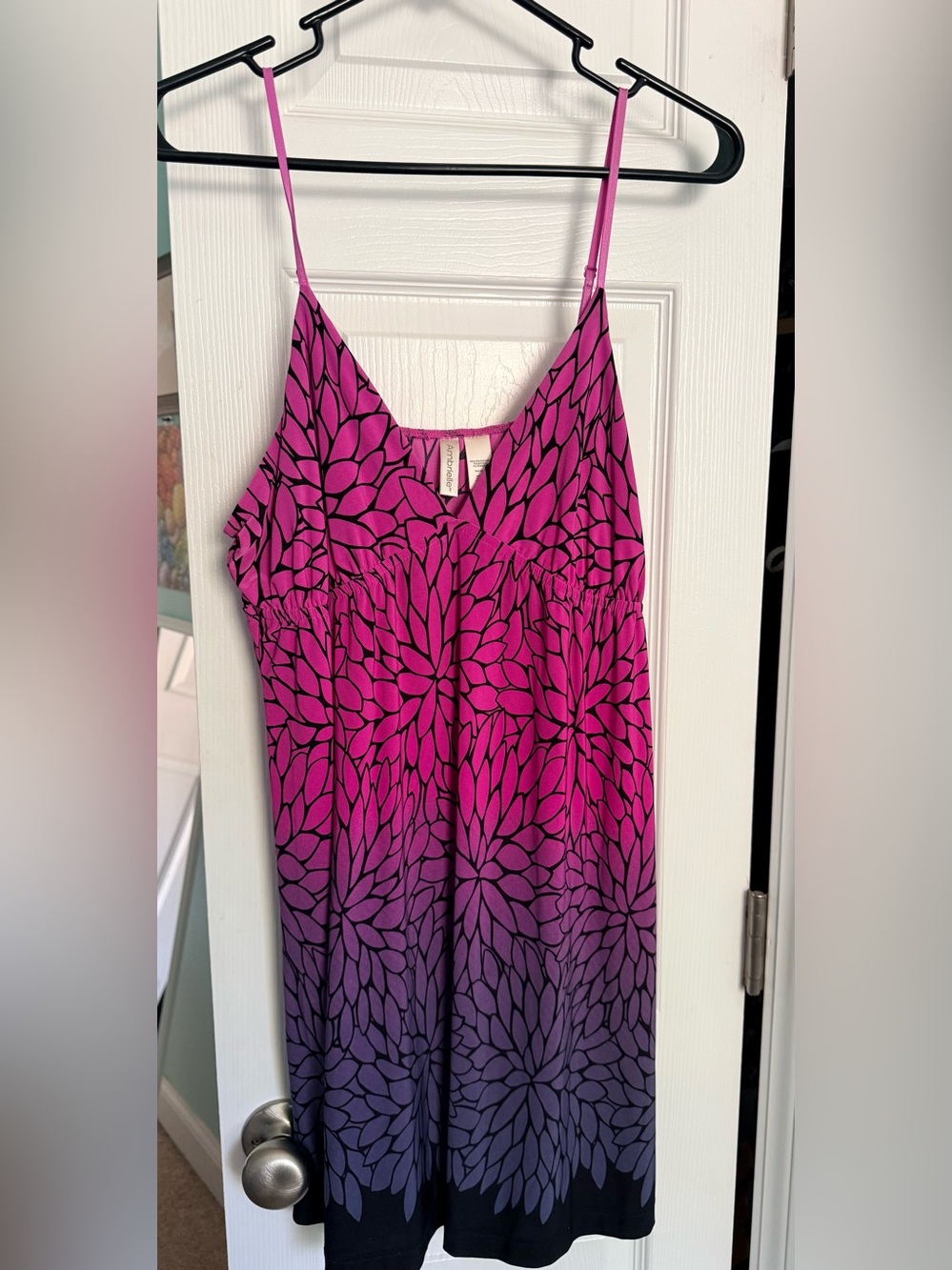 Ambrielle Pink to Purple Ombre Floral Cami, Size Medium